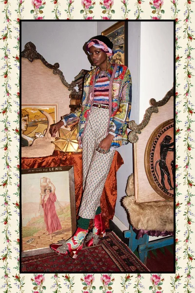 Look 25